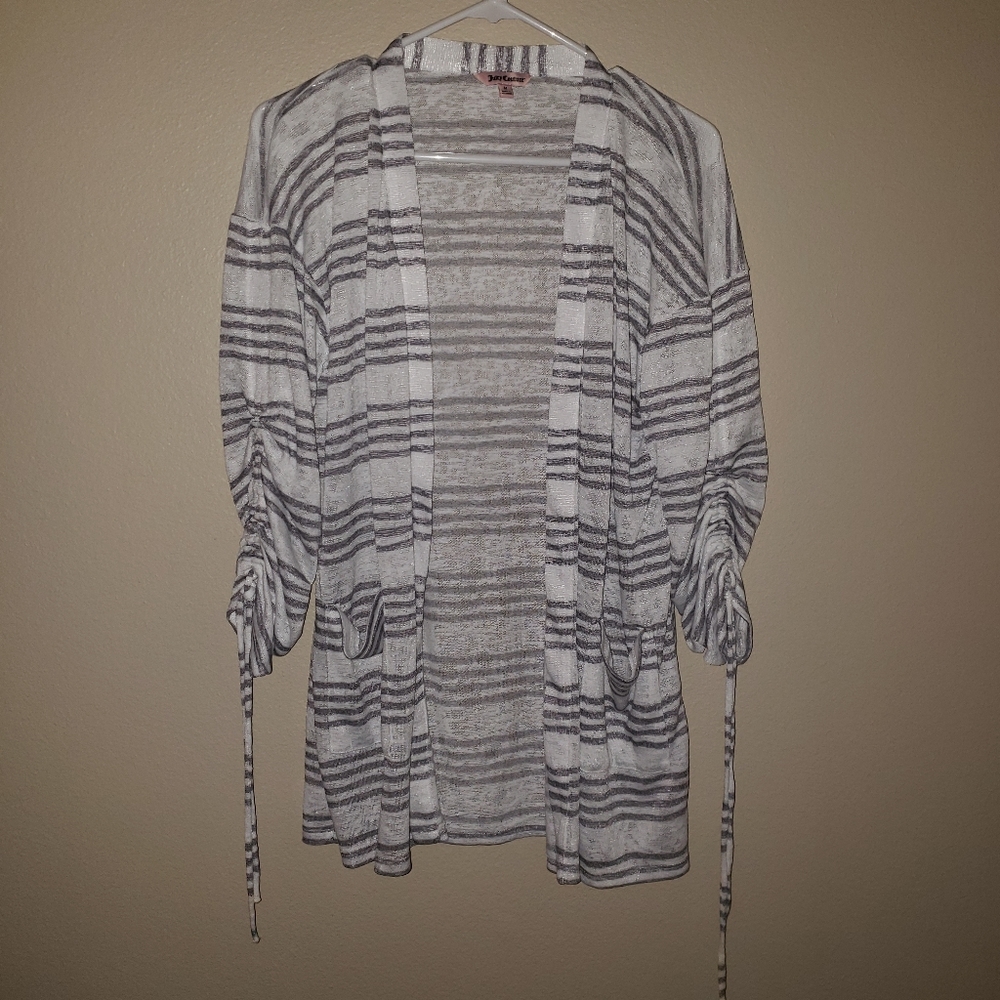 🆕️NWOT Juicy Couture Cardigan